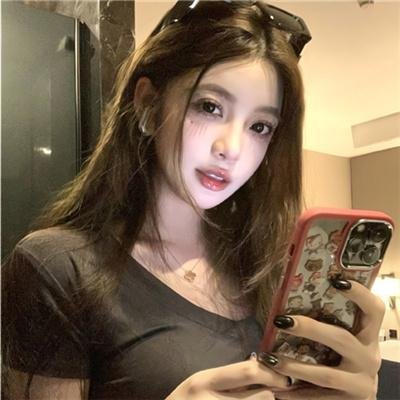 小犬与女孩